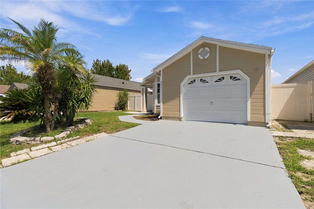 Photo of 2011 Winslow Drive, Orlando, FL 32812 (MLS # O6441393)