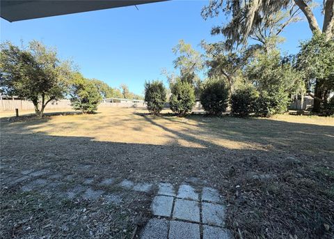 Tiny photo for 895 SW 80th Avenue, Ocala, FL 34481 (MLS # OM718347)
