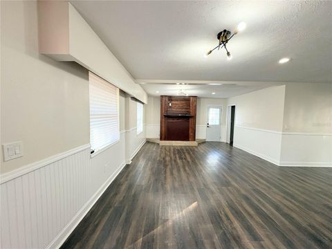 Tiny photo for 895 SW 80th Avenue, Ocala, FL 34481 (MLS # OM718347)