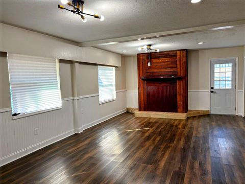 Tiny photo for 895 SW 80th Avenue, Ocala, FL 34481 (MLS # OM718347)