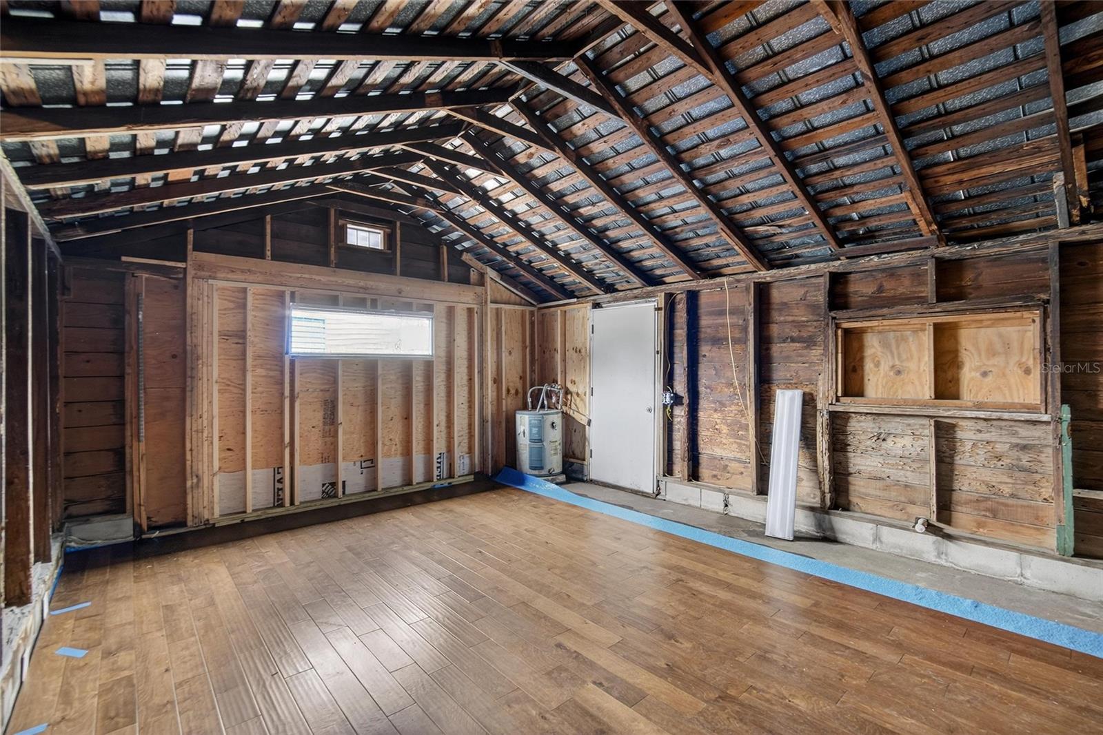 BENJAMINS ADD TO WEST TA - Commercial Sale