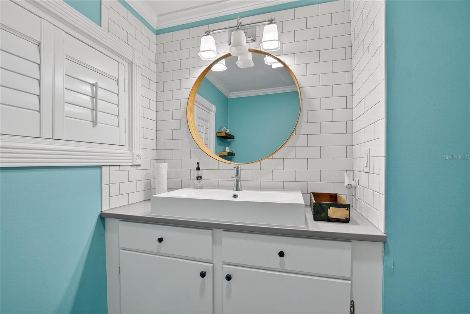 BENJAMINS ADD TO WEST TA - Commercial Sale