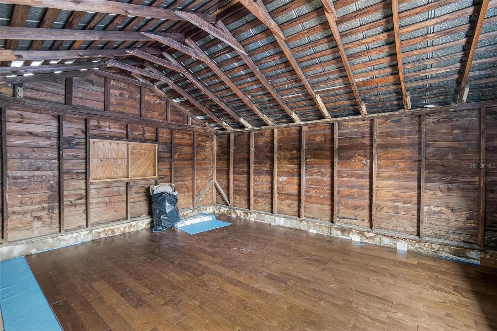 BENJAMINS ADD TO WEST TA - Commercial Sale