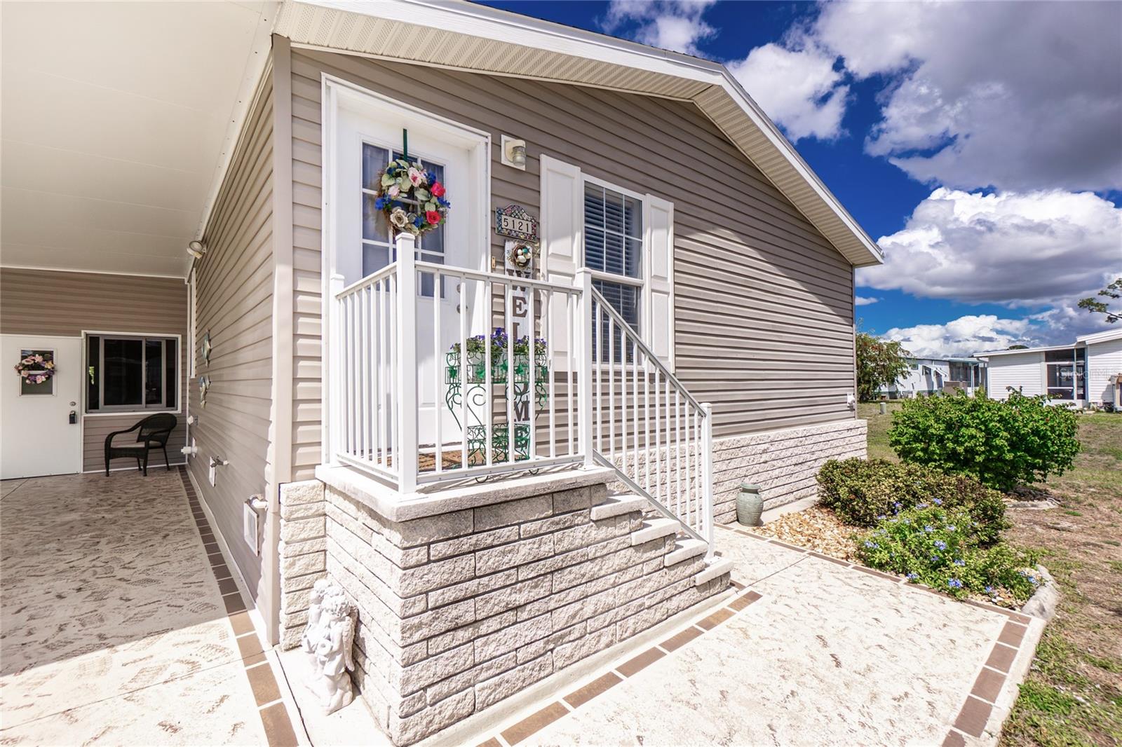 HOLIDAY PARK - Residential