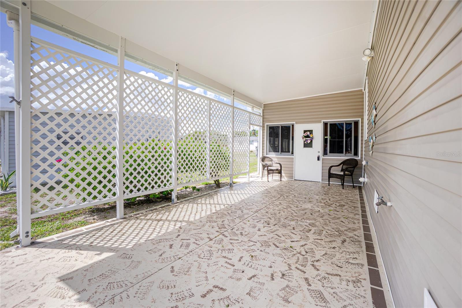 HOLIDAY PARK - Residential