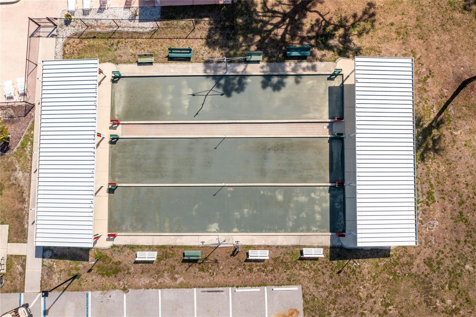 HOLIDAY PARK - Residential