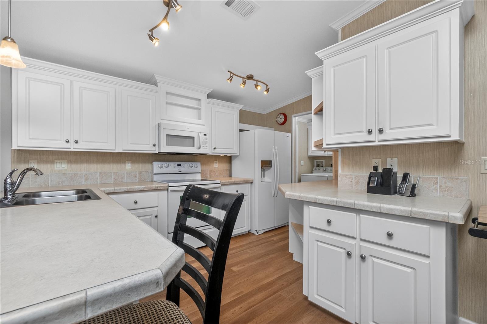 HOLIDAY PARK - Residential