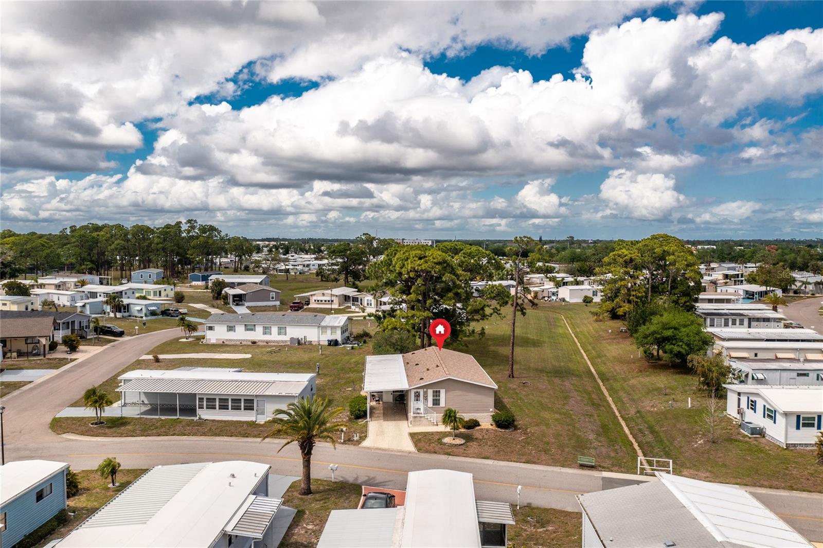 HOLIDAY PARK - Residential