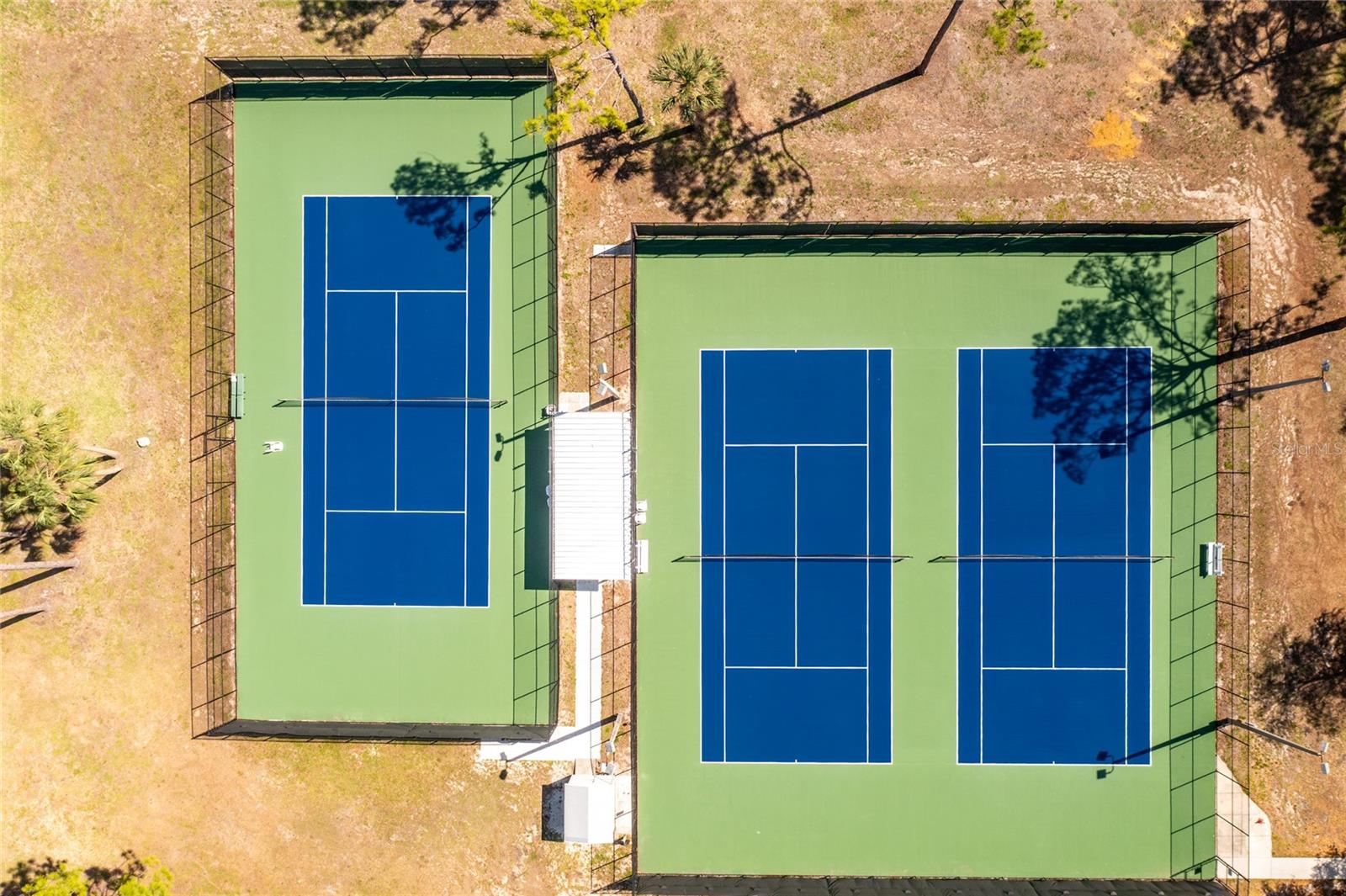 HOLIDAY PARK - Residential