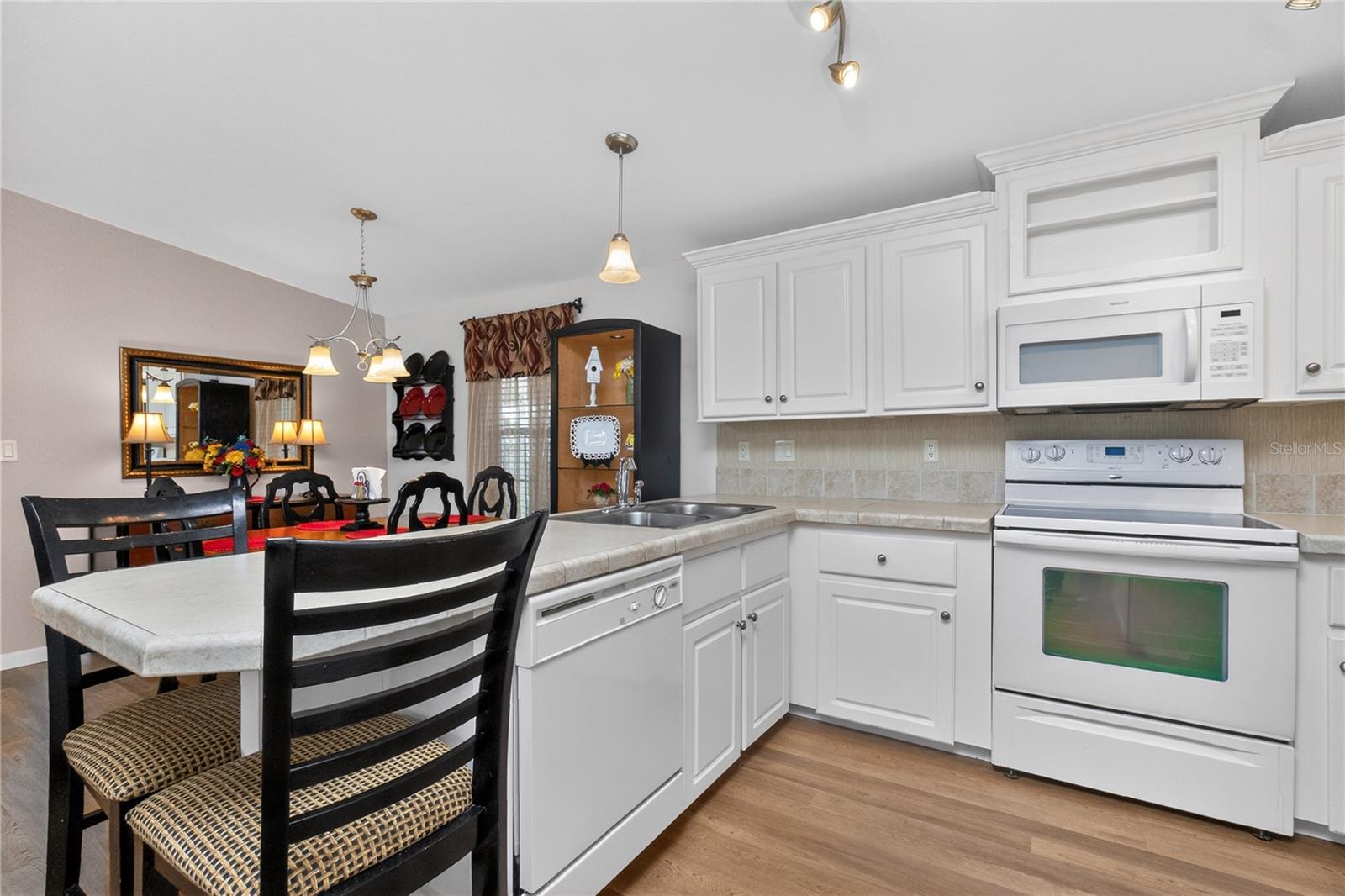 HOLIDAY PARK - Residential