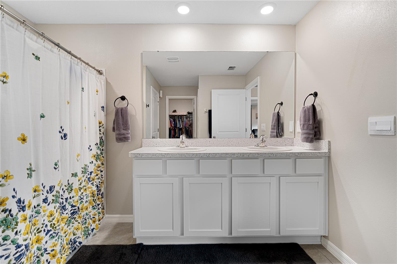 AUTUMN GLEN PH 1 - Residential