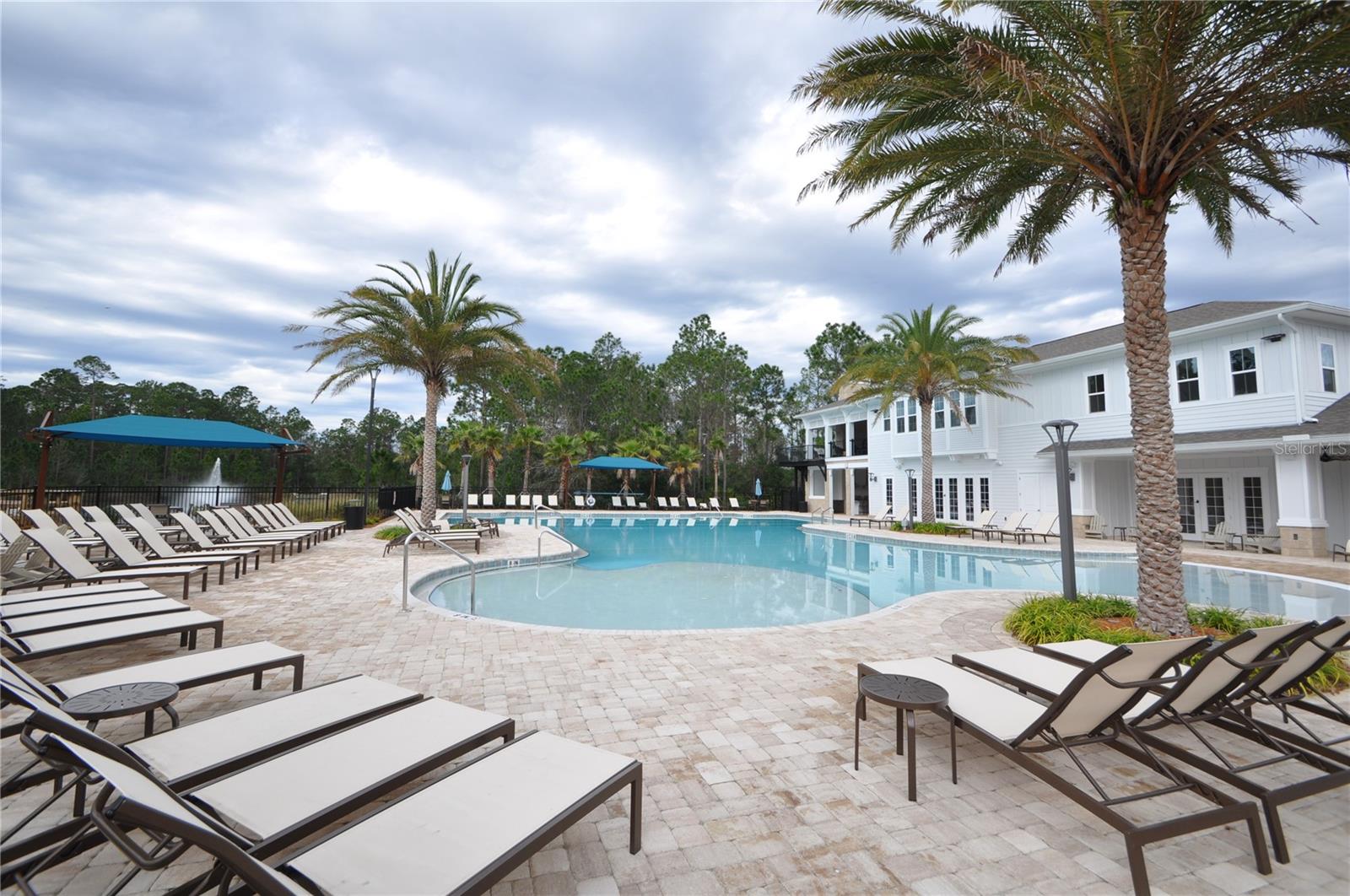 GRAND RESERVE - Residential Lease