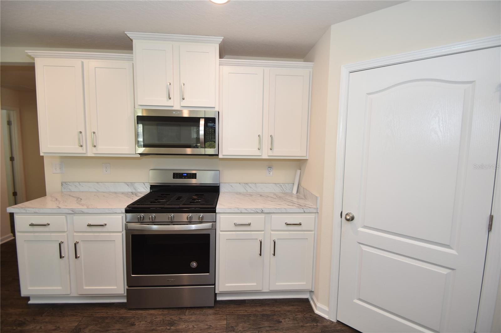 GRAND RESERVE - Residential Lease