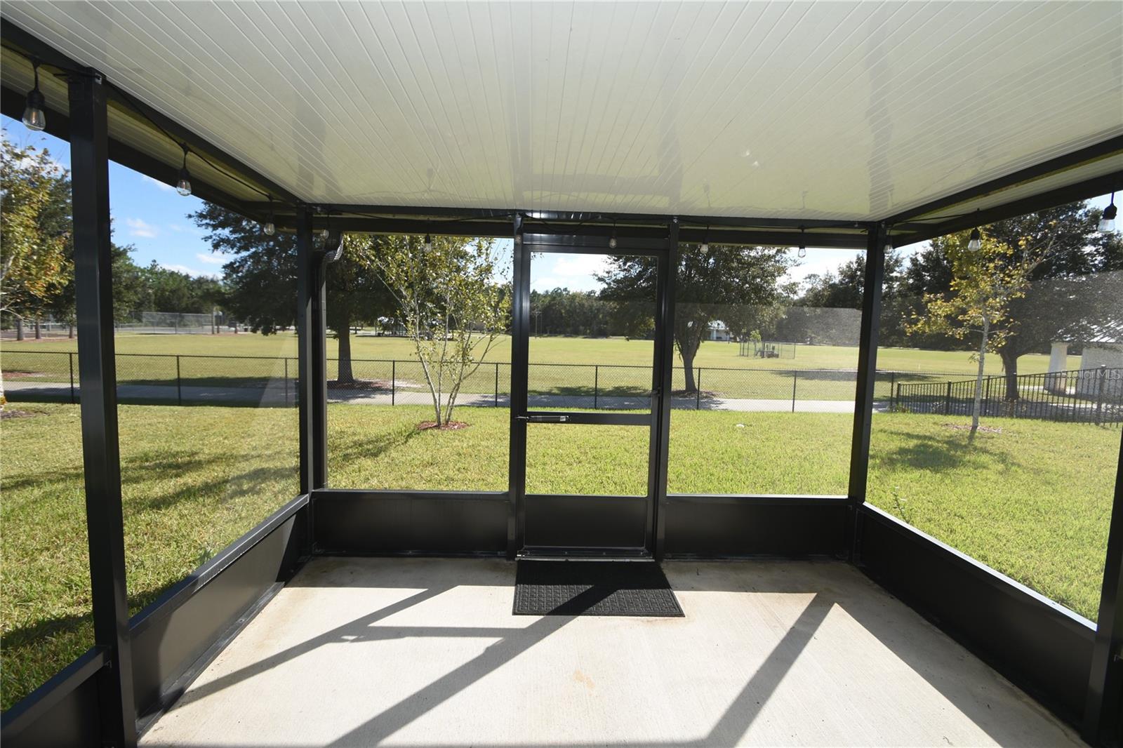 GRAND RESERVE - Residential Lease