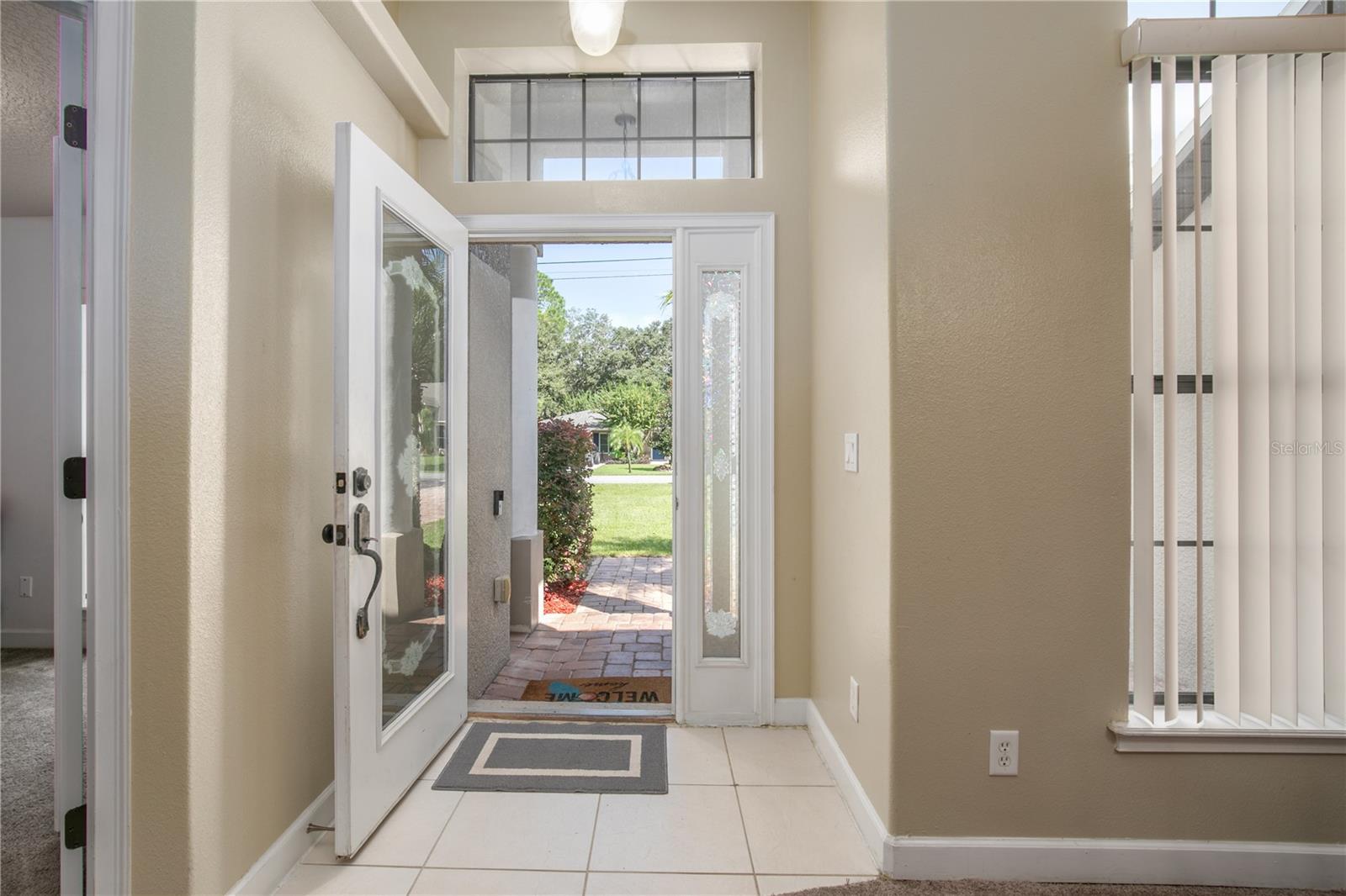 27637 LISA DR