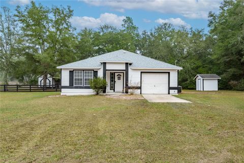 Photo of 10791 NE 73rd Lane, Bronson, FL 32621 (MLS # GC536569)