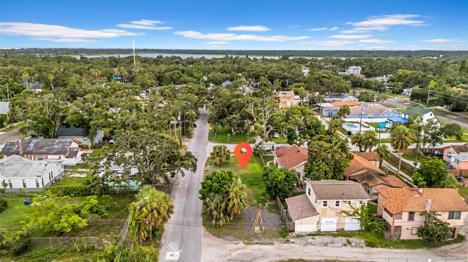 FRUITLAND HEIGHTS - Land