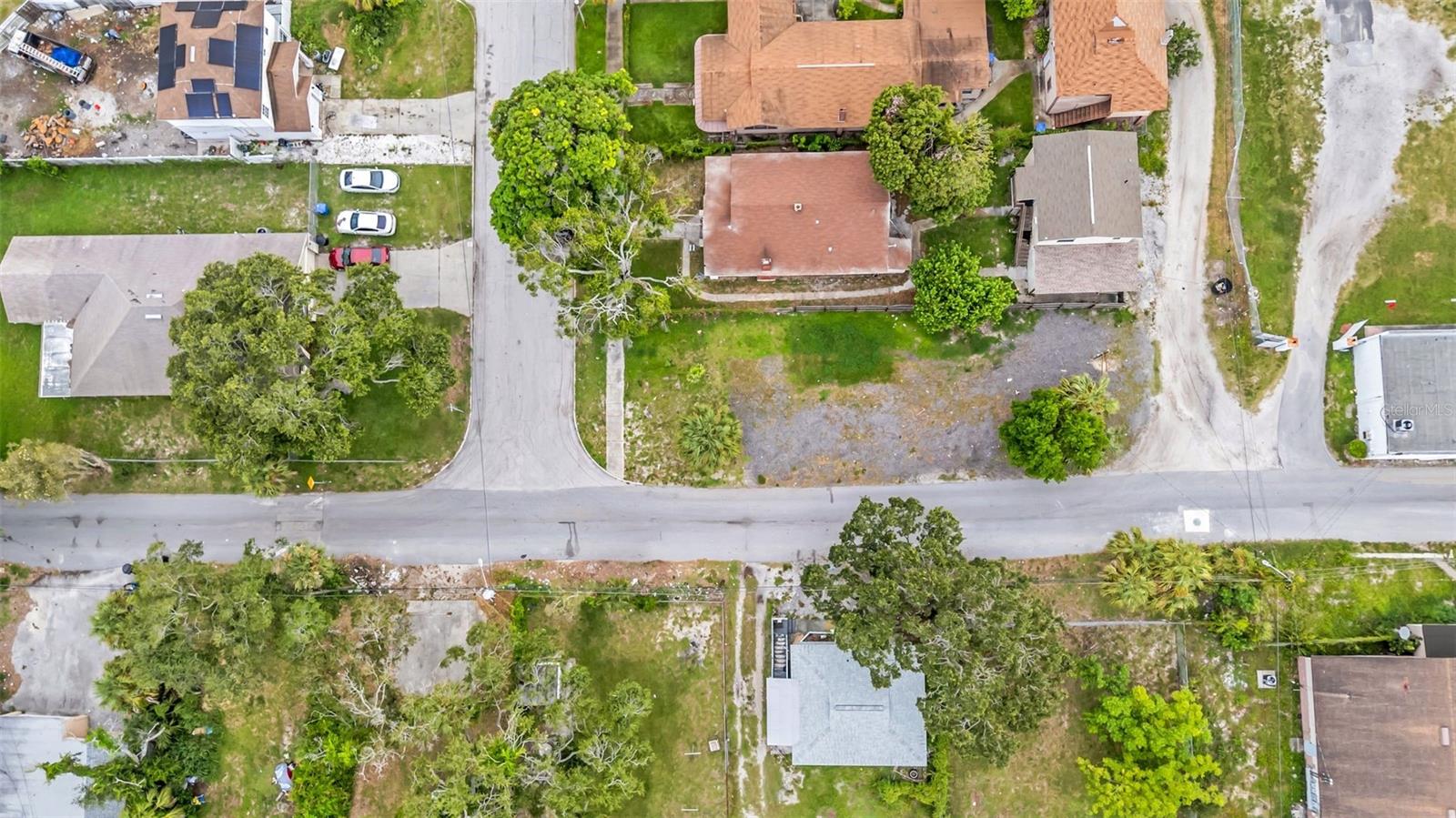 FRUITLAND HEIGHTS - Land