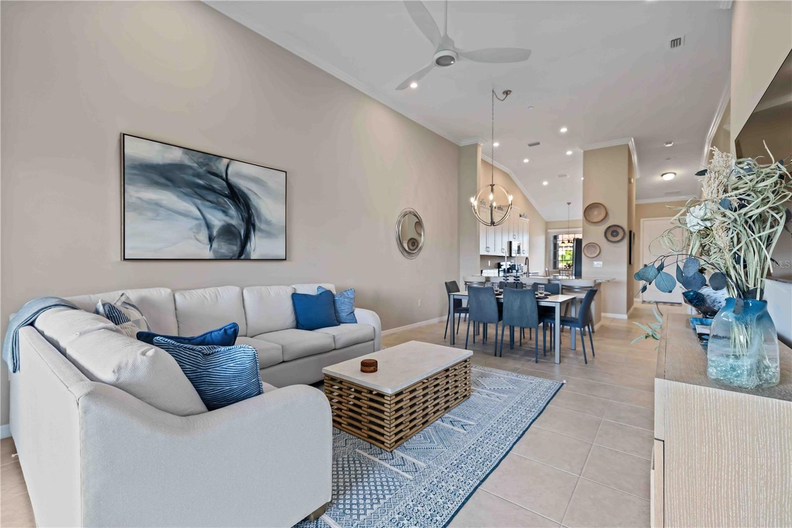 BACCIANO IV AT ESPLANADE LWR PH 30 - Residential