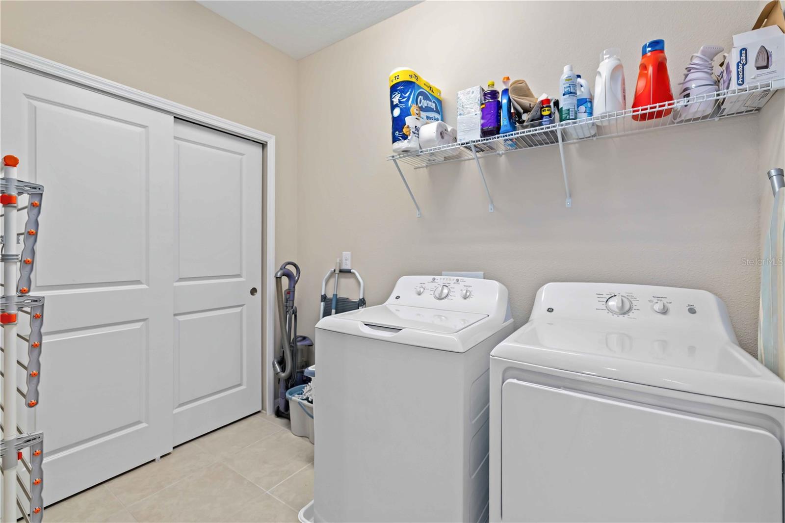 BACCIANO IV AT ESPLANADE LWR PH 30 - Residential