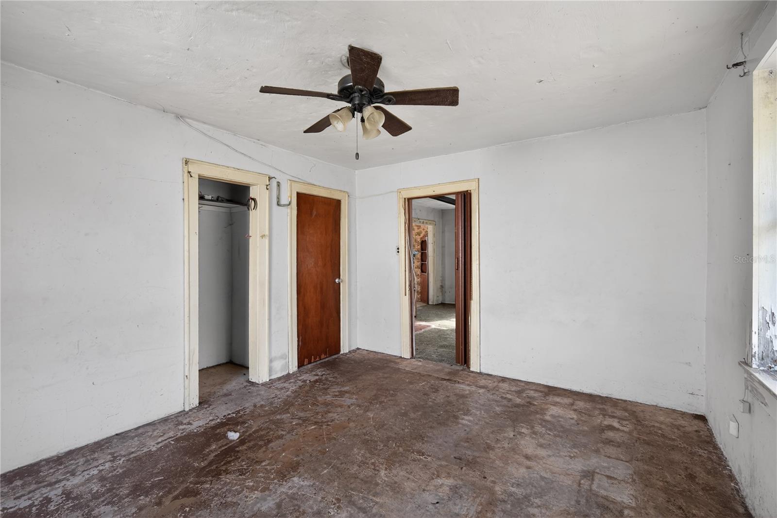 COUNTRY CLUB ESTATES RESUB PT - Residential