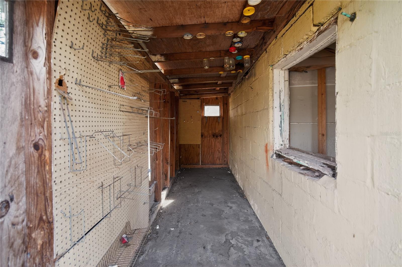 COUNTRY CLUB ESTATES RESUB PT - Residential