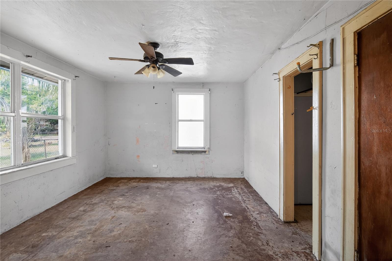 COUNTRY CLUB ESTATES RESUB PT - Residential