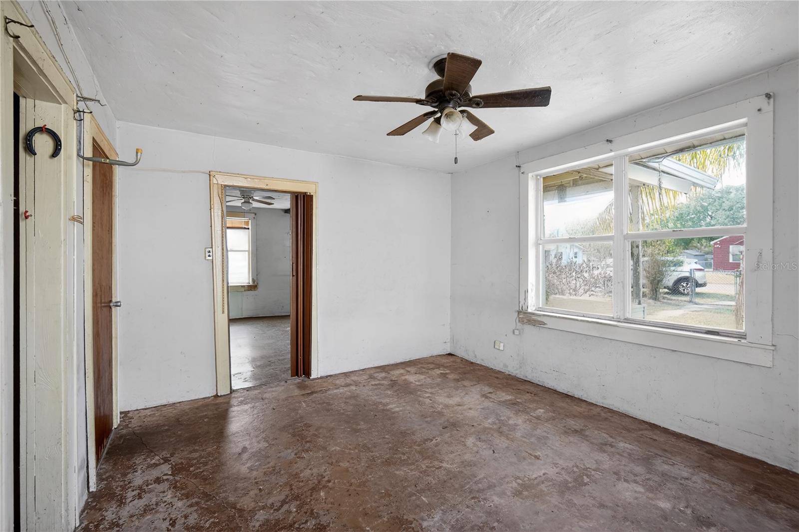 COUNTRY CLUB ESTATES RESUB PT - Residential