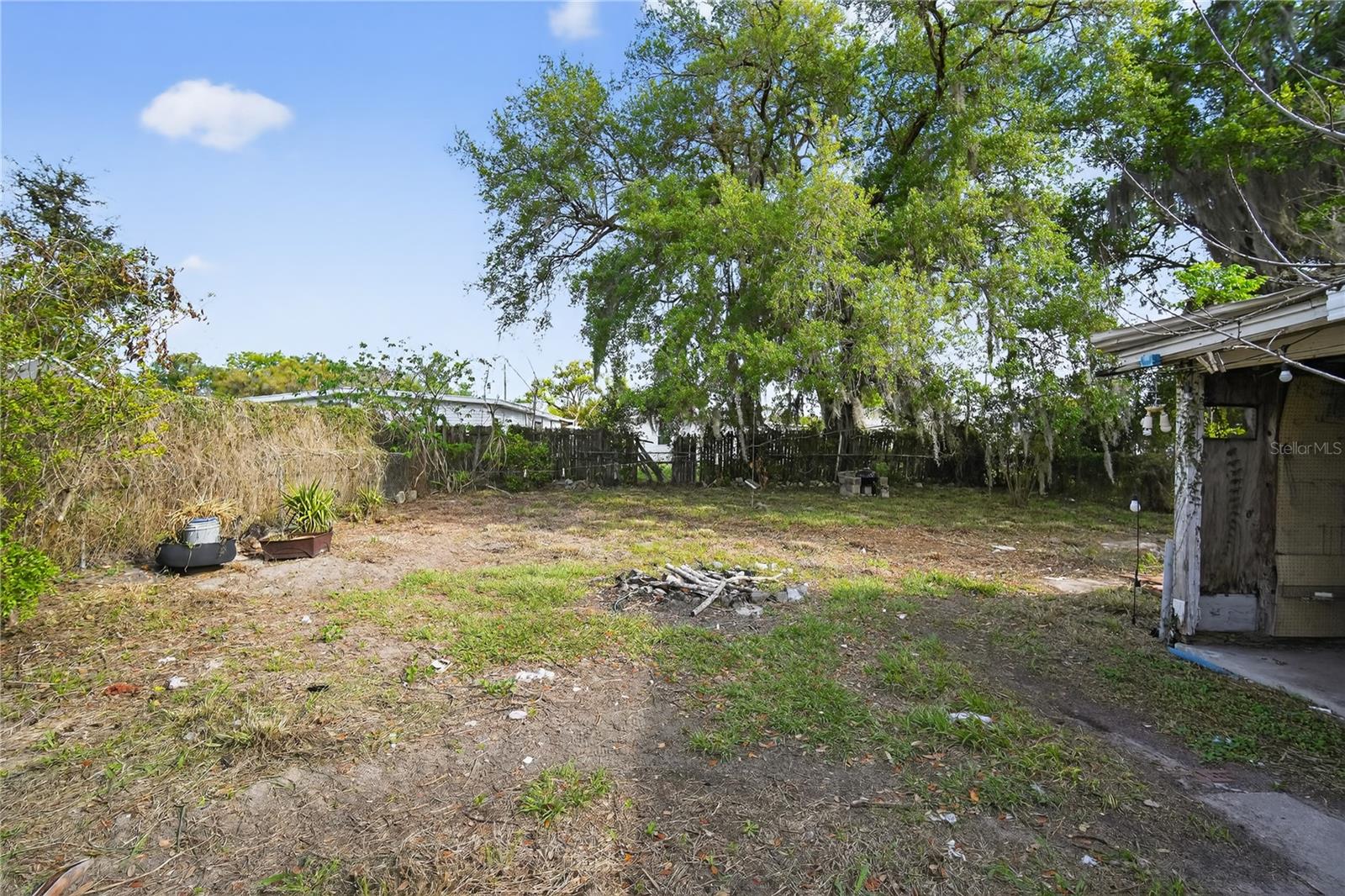 COUNTRY CLUB ESTATES RESUB PT - Residential