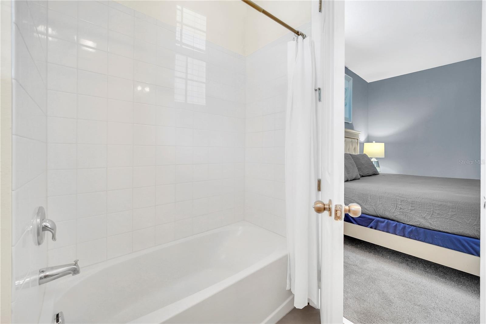 SOLARA RESORT - Residential