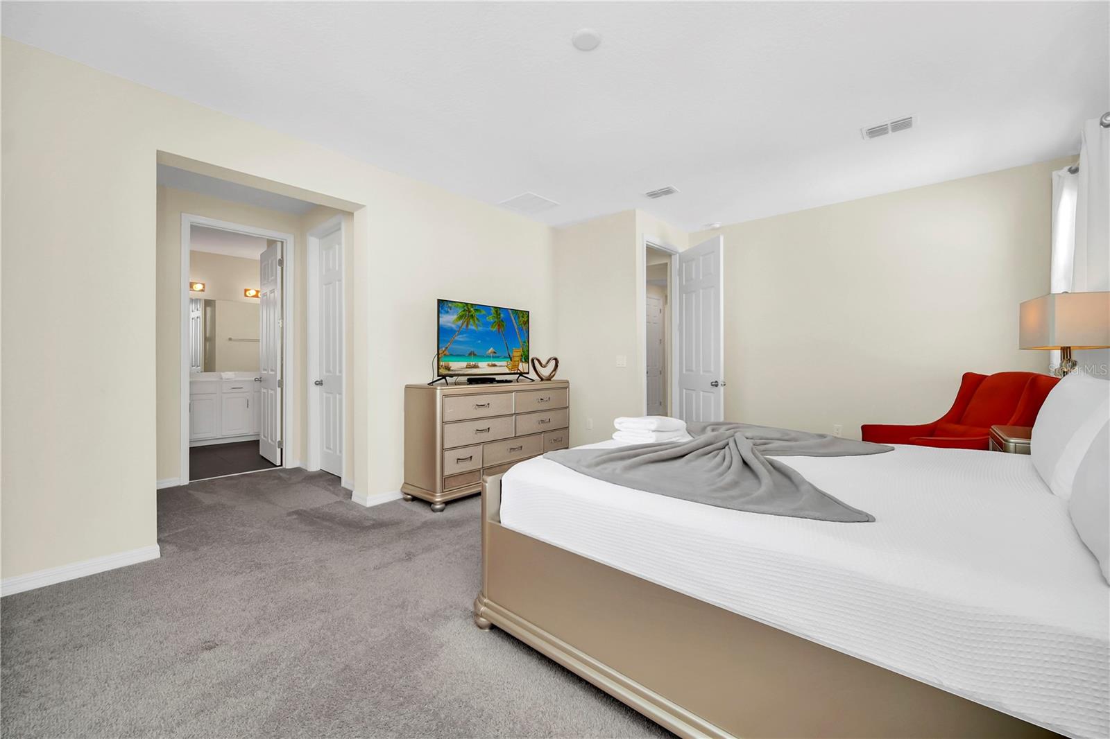 SOLARA RESORT - Residential