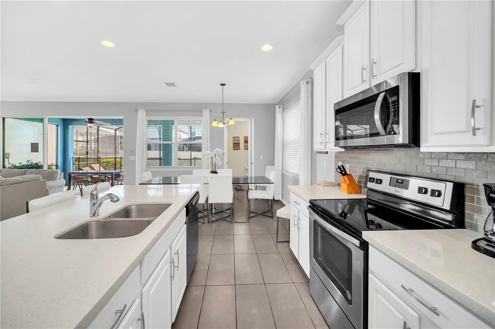 SOLARA RESORT - Residential