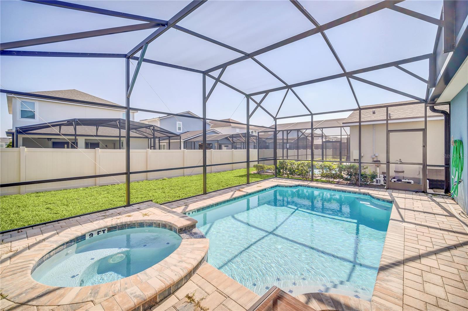 SOLARA RESORT - Residential