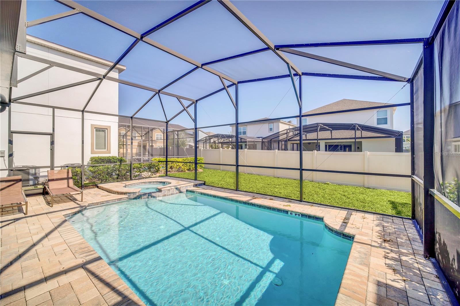 SOLARA RESORT - Residential