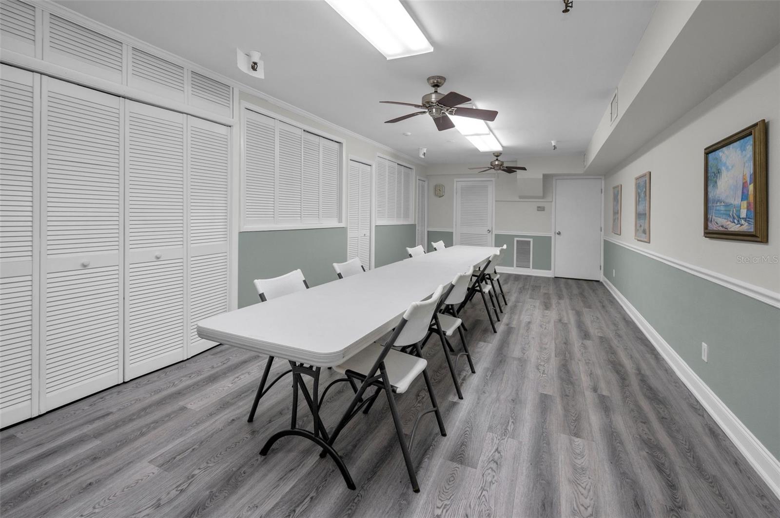 HARBOUR CLUB CONDO 3 - Residential