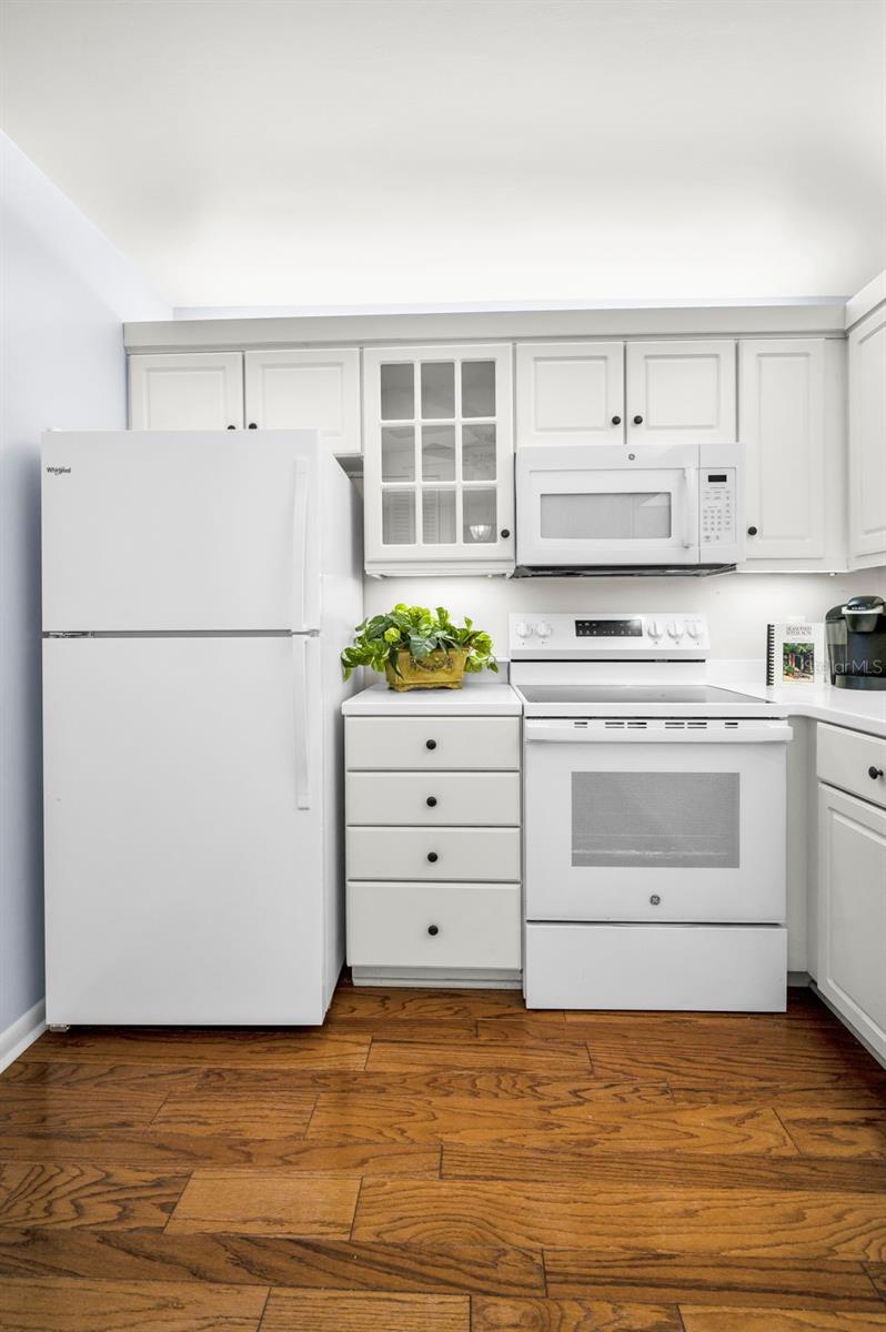 HARBOUR CLUB CONDO 3 - Residential