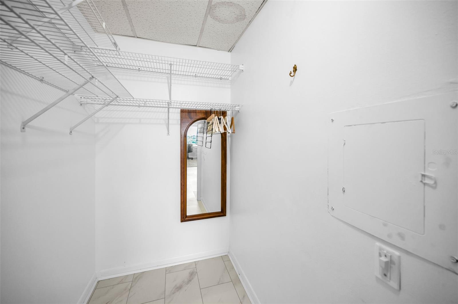 HARBOUR CLUB CONDO 3 - Residential