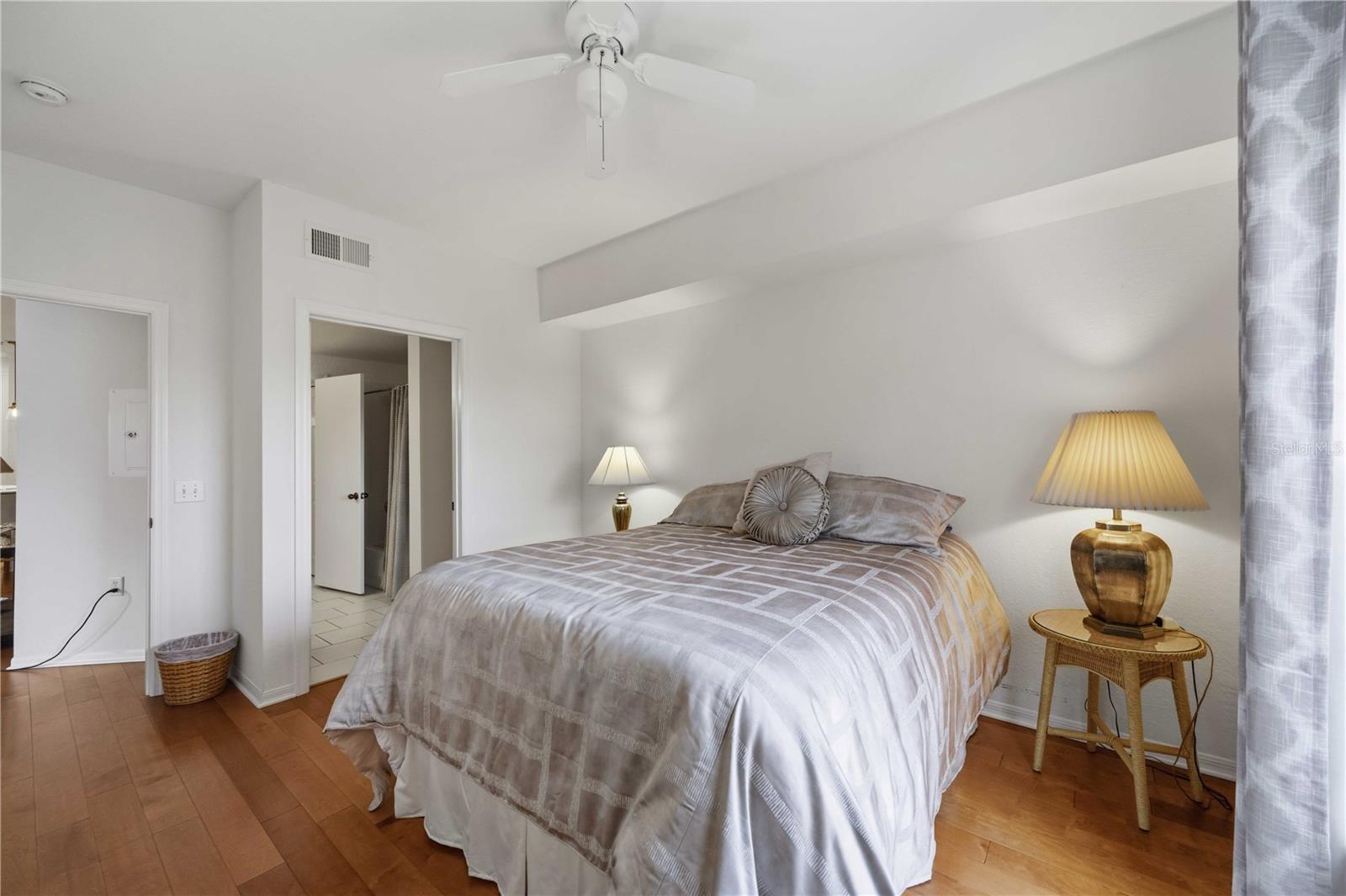 SERENADE ON PALMER RANCH - Residential