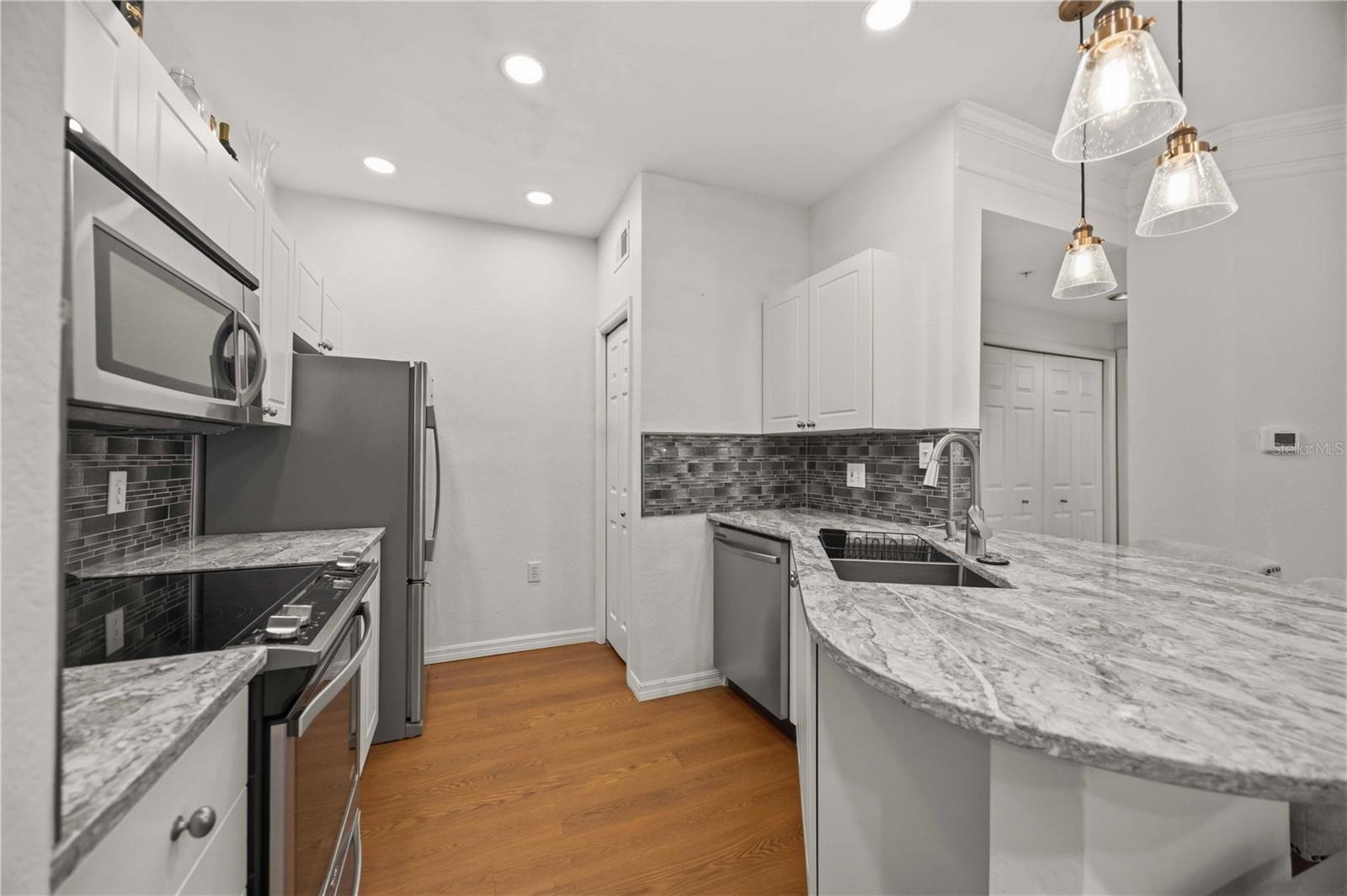 SERENADE ON PALMER RANCH - Residential