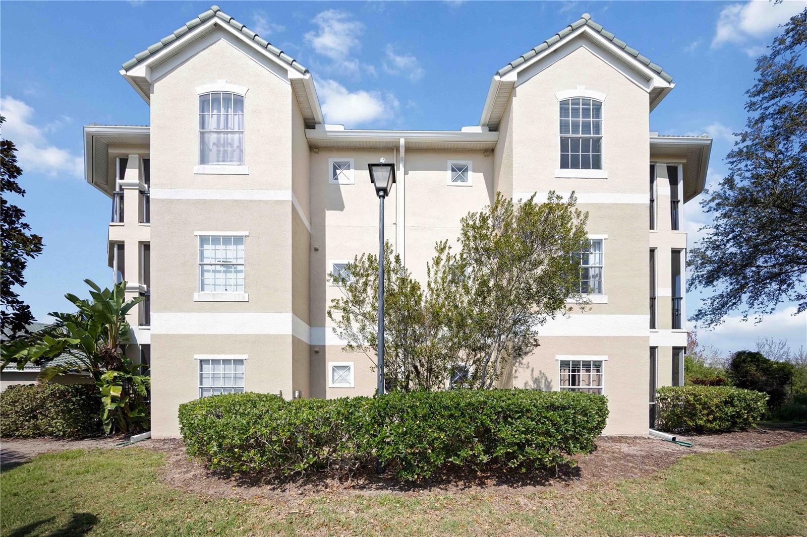 SERENADE ON PALMER RANCH - Residential