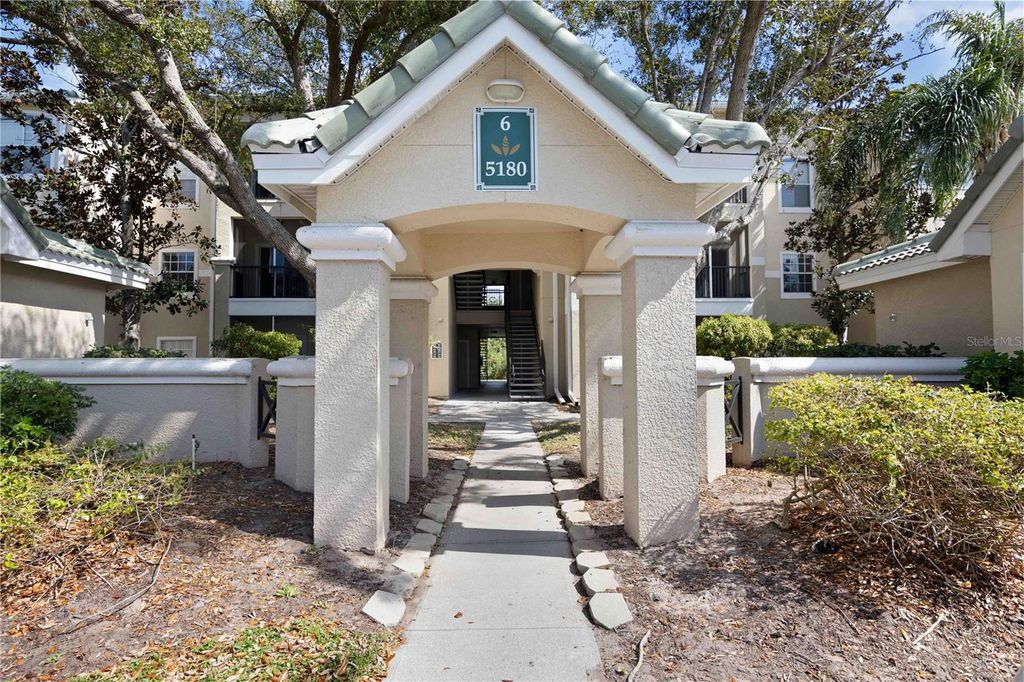 Photo of 5180 Northridge Road #207, Sarasota, FL 34238 (MLS # A4683117)