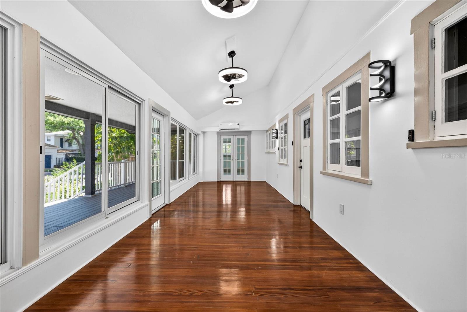 SNELL & HAMLETTS NORTH SHORE ADD - Residential