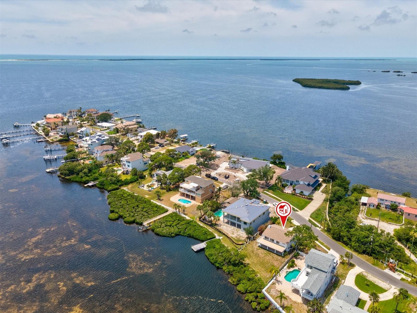 1647 SEA BREEZE DRIVE
