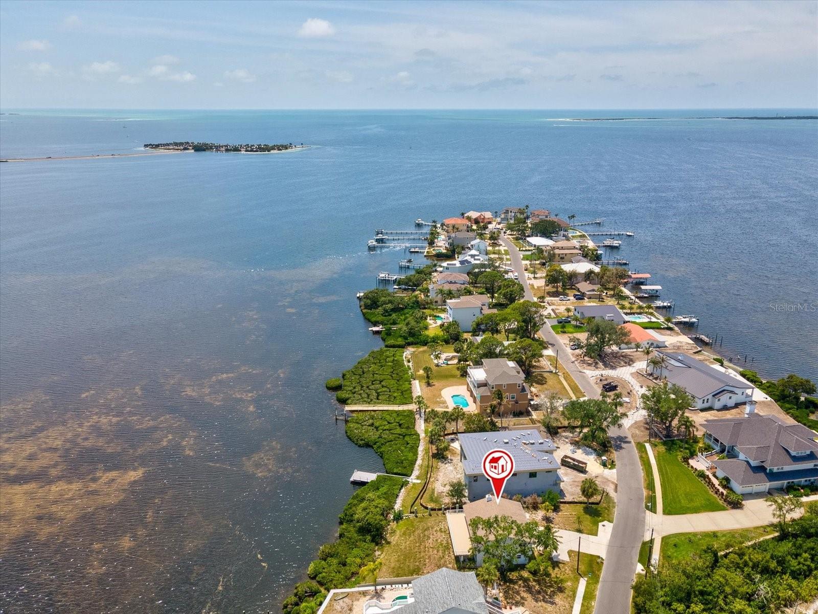 SEA BREEZE ISLAND - Residential