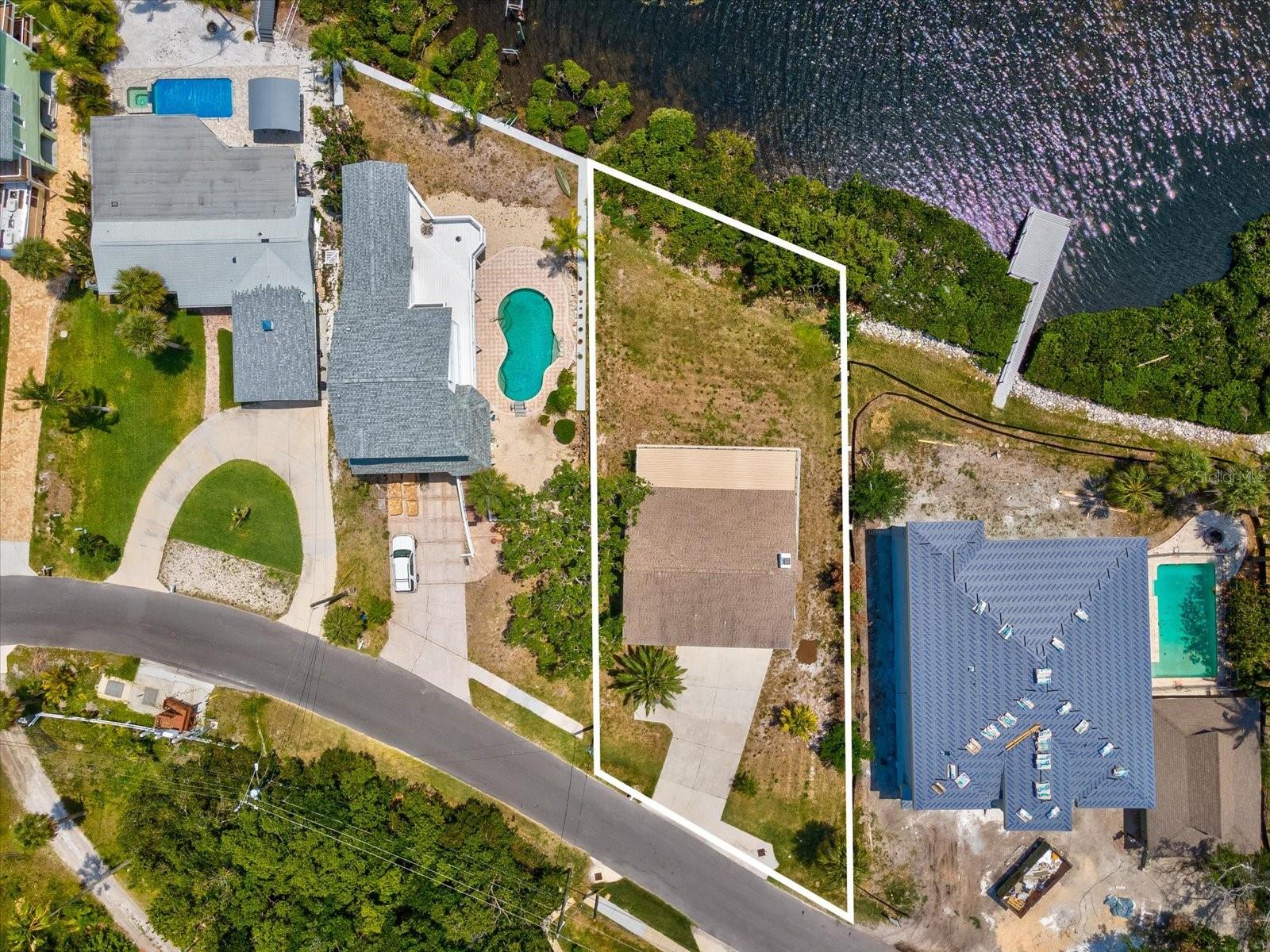 SEA BREEZE ISLAND - Residential