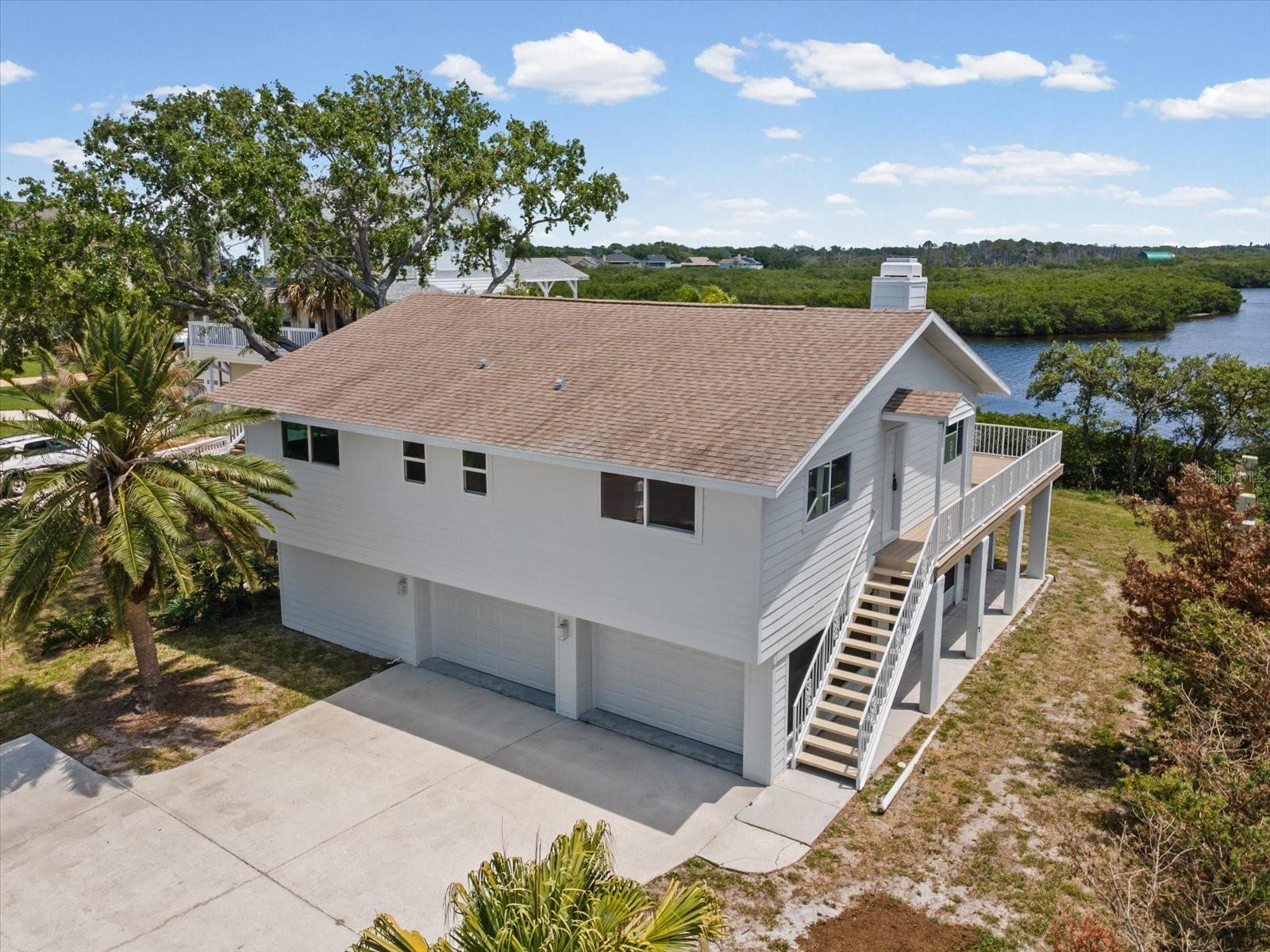 SEA BREEZE ISLAND - Residential