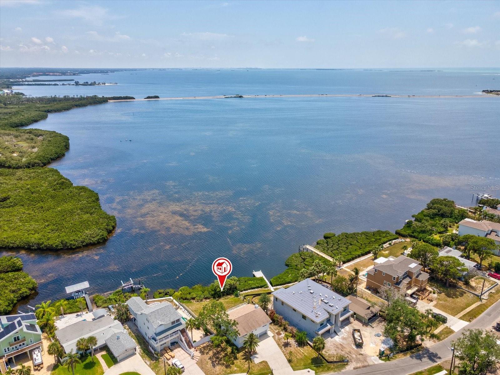 SEA BREEZE ISLAND - Residential