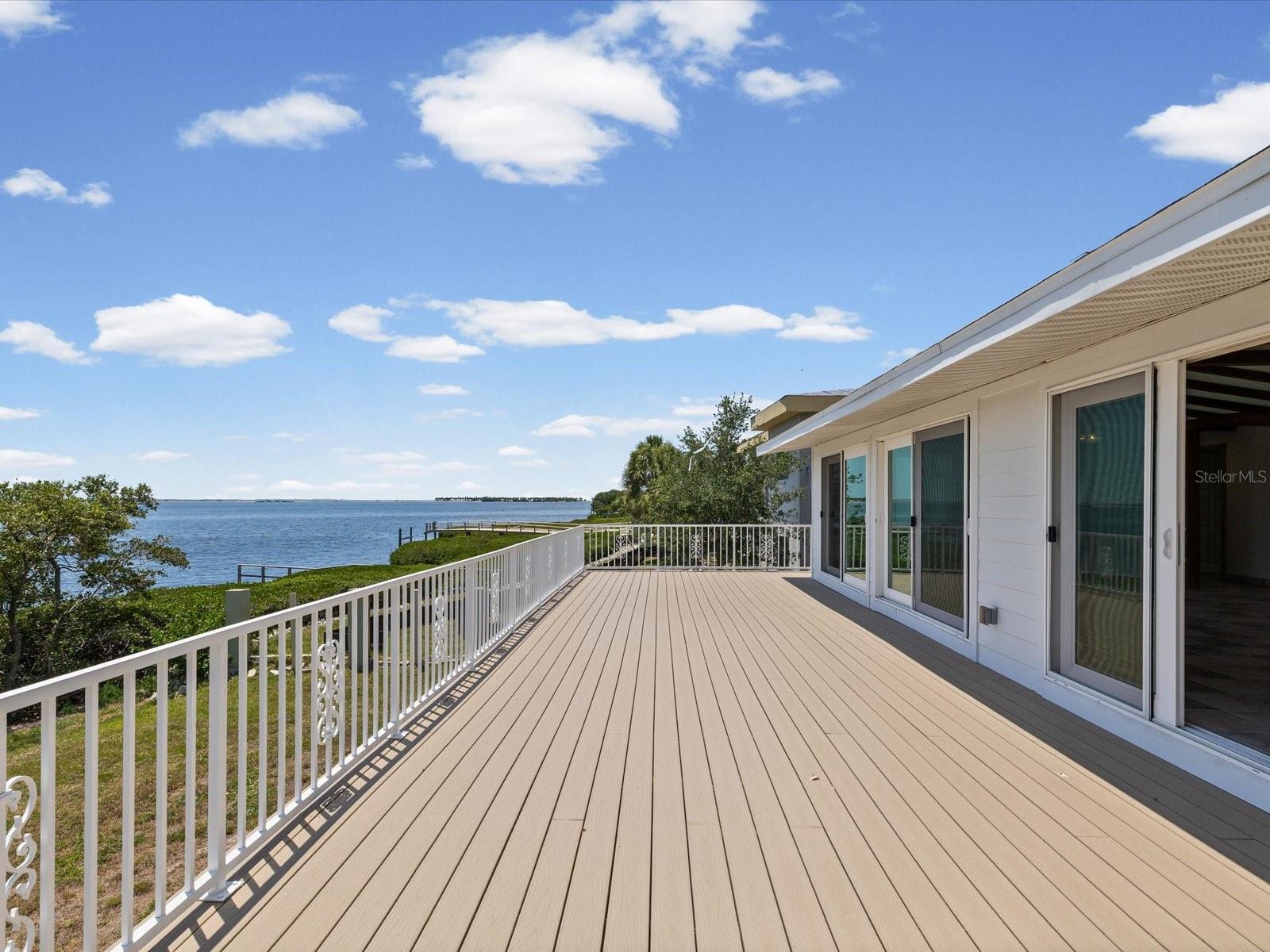 SEA BREEZE ISLAND - Residential