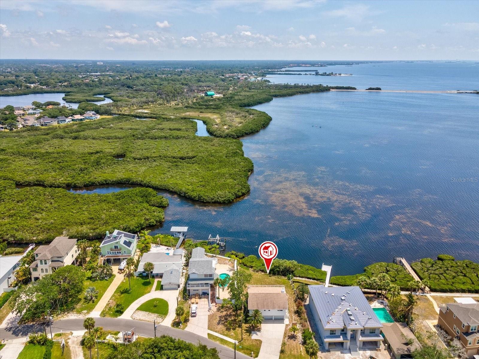 SEA BREEZE ISLAND - Residential