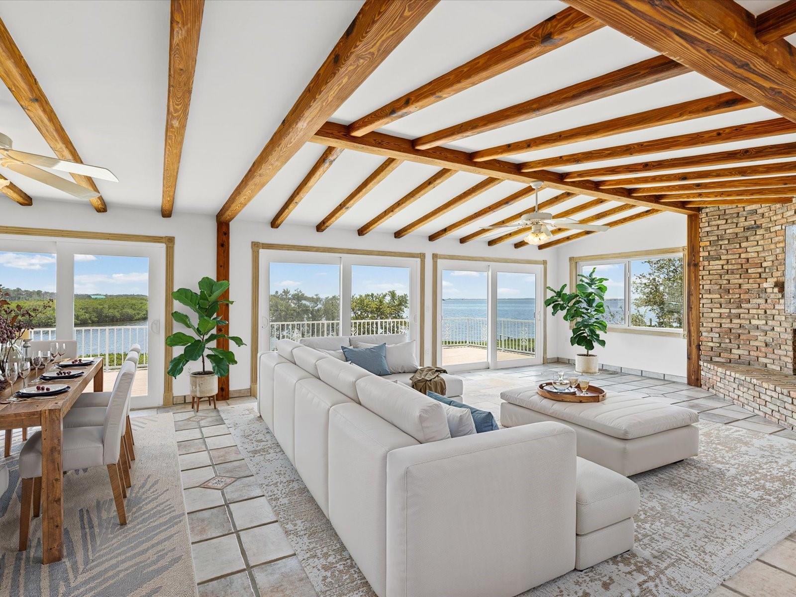 1647 SEA BREEZE DRIVE